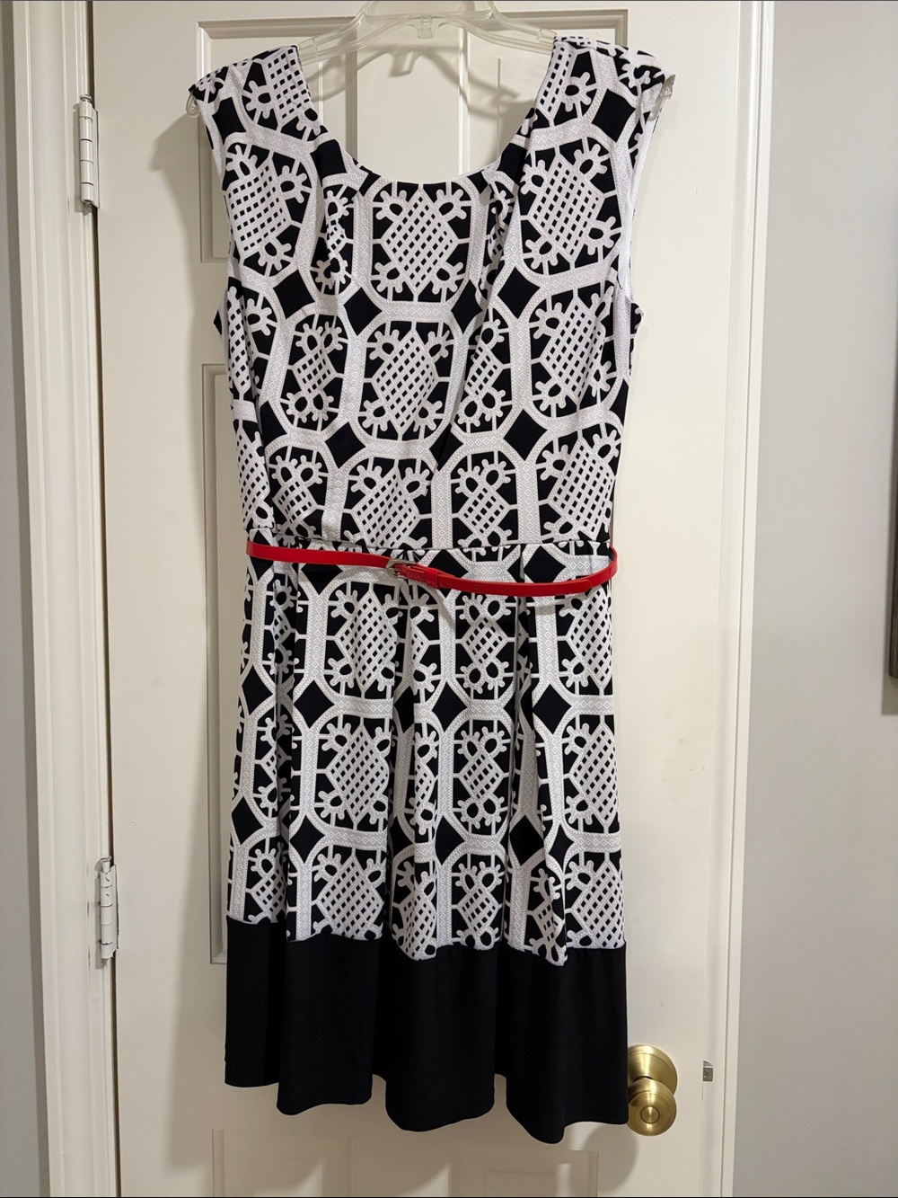 Tiana B. Black and White Patterned Sleeveless Dress with Red Belt